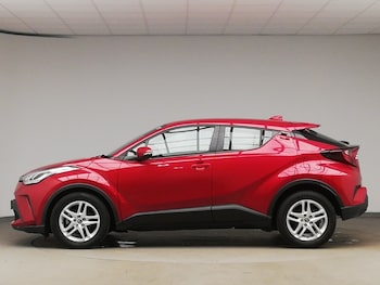 Used Toyota C-HR 2022 for sale - 76199393: Photo