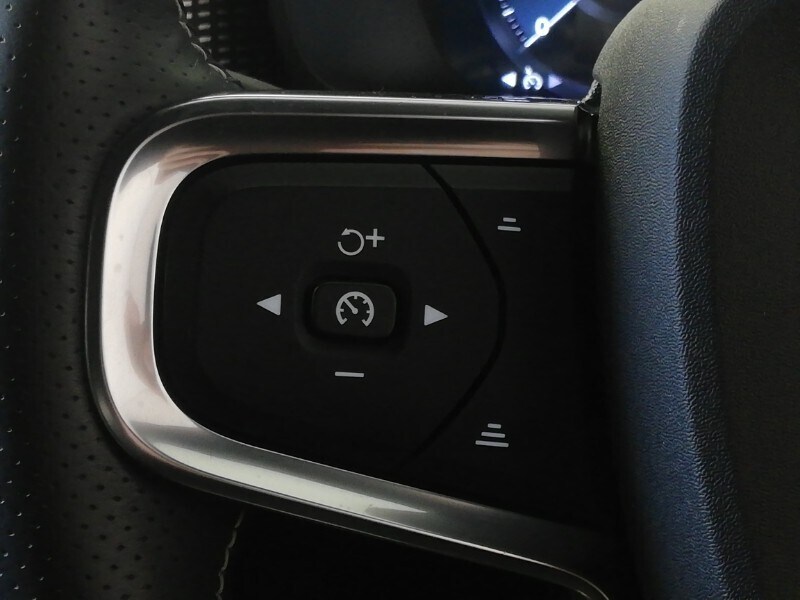 Used Volvo XC40 2020 for sale - 77933332: Photo 16