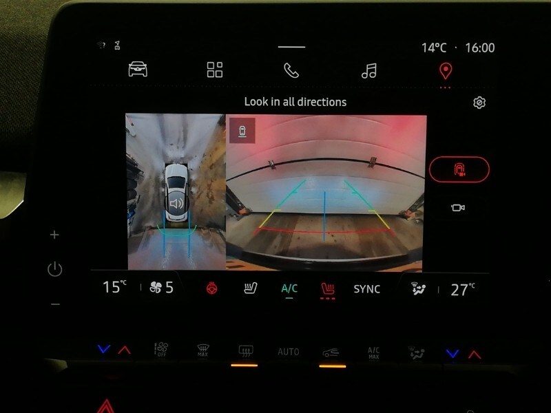 Used Renault Megane E Tech 2023 for sale - 77531353: Photo 11