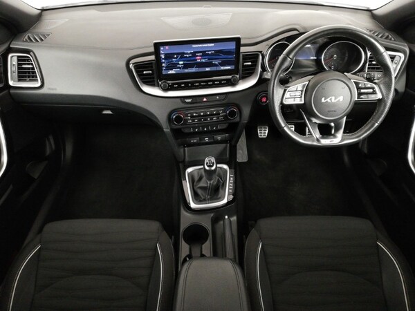 Used Kia Ceed 2023 for sale - 76144656: Photo 2