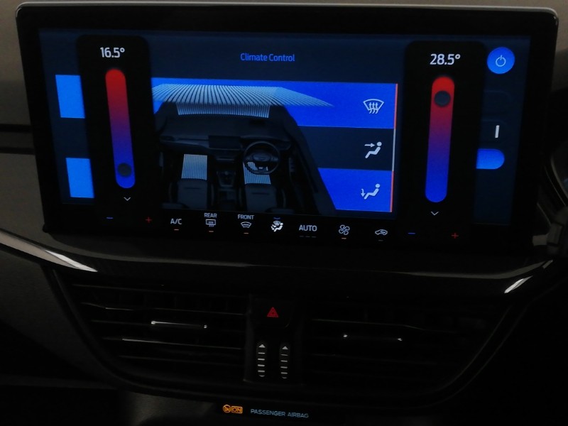 Used Ford Focus 2023 for sale - 76893780: Photo 17