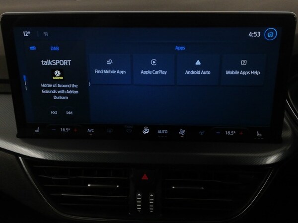 Used Ford Focus 2022 for sale - 76058779: Photo 12