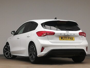 Used Ford Focus 2021 for sale - 77922302: Photo