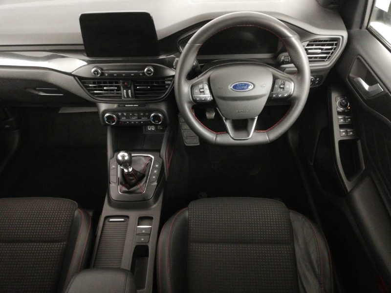 Used Ford Focus 2021 for sale - 77922302: Photo 7