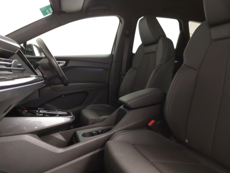 Used Audi Q4 e-tron 2022 for sale - 78178761: Photo 5