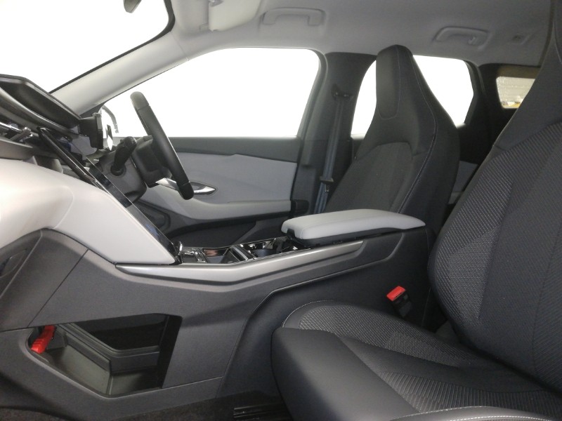 Used Ford Explorer 2025 for sale - 76816168: Photo 5