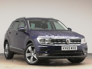 Volkswagen - Tiguan