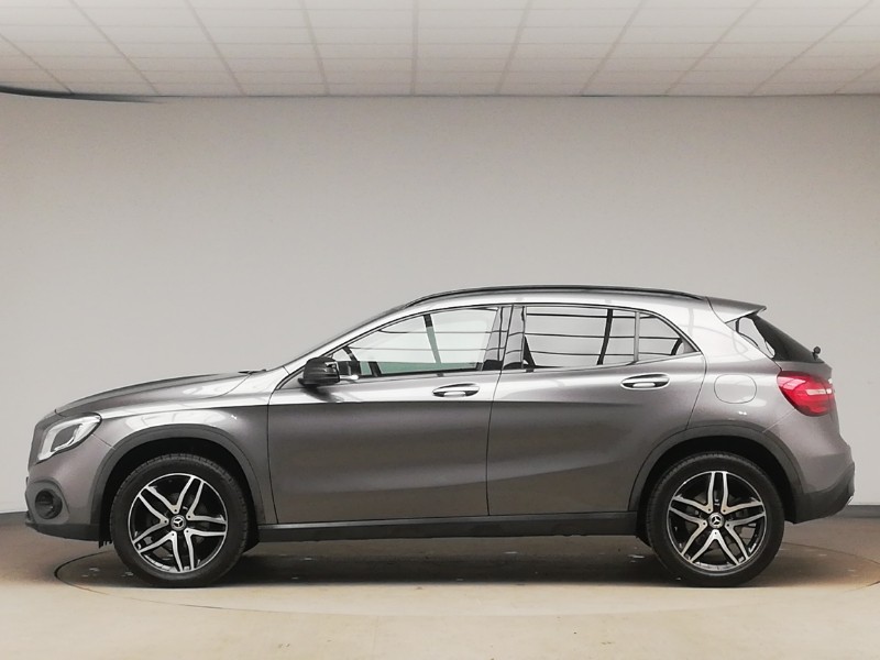 Used Mercedes-Benz GLA 2019 for sale - 77947798: Photo 4