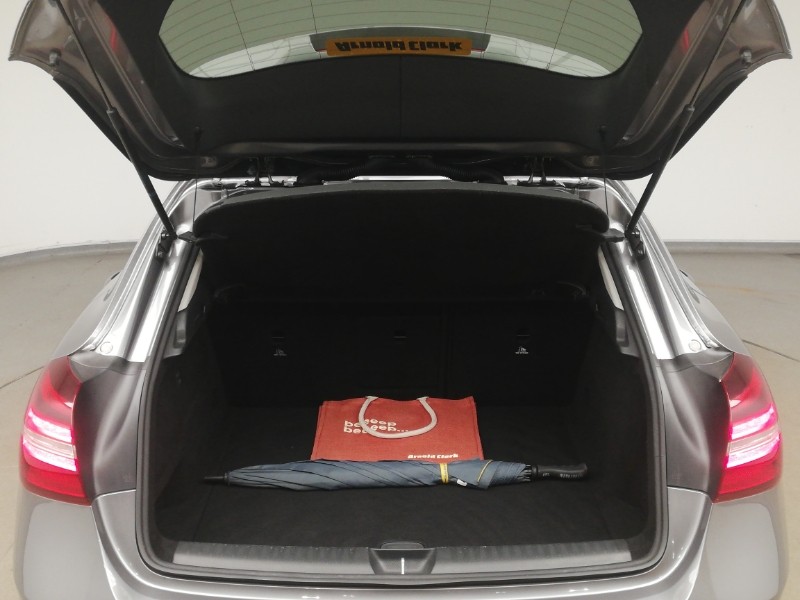 Used Mercedes-Benz GLA 2019 for sale - 77947798: Photo 8