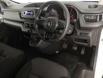 Used Renault Trafic 2022 for sale - 77073657: Photo