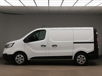 Used Renault Trafic 2022 for sale - 77073657: Photo