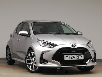 Used Toyota Yaris 2024 for sale - 77078588: Photo