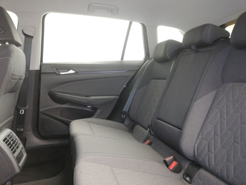 Used Volkswagen Golf 2024 for sale - 76907173: Photo 6