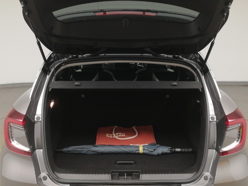 Used Renault Captur 2023 for sale - 77606153: Photo 8