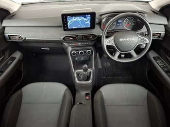 Used Dacia Sandero Stepway 2024 for sale - 79056772: Photo