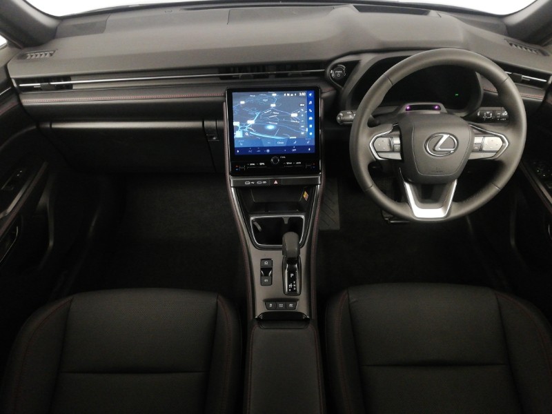 Used Lexus LBX 2024 for sale - 76864469: Photo 2