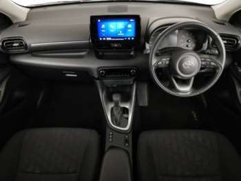 Used Toyota Yaris 2024 for sale - 75198163: Photo