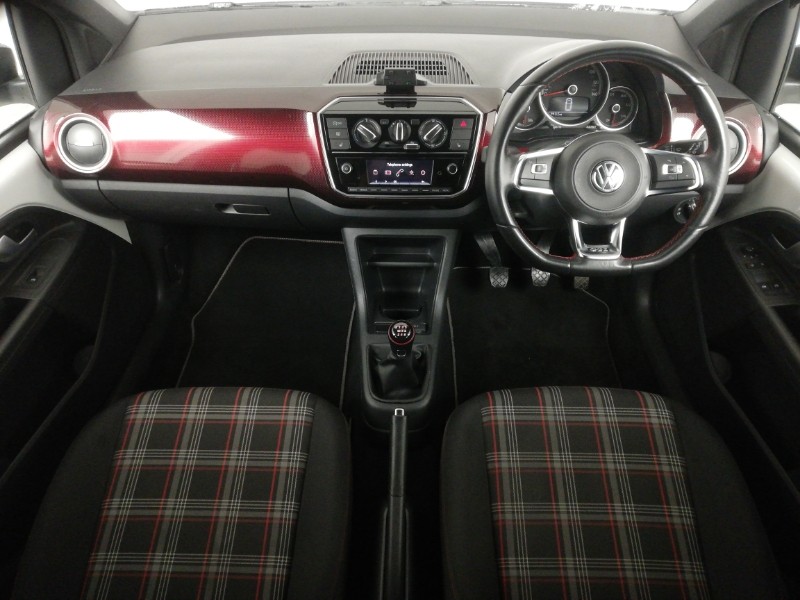 Used Volkswagen up! 2019 for sale - 76683797: Photo 2