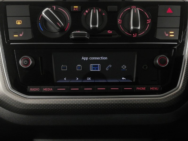 Used Volkswagen up! 2018 for sale - 77536598: Photo 18