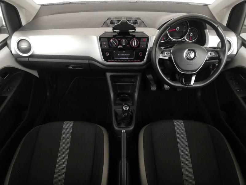 Used Volkswagen up! 2018 for sale - 77536598: Photo 2