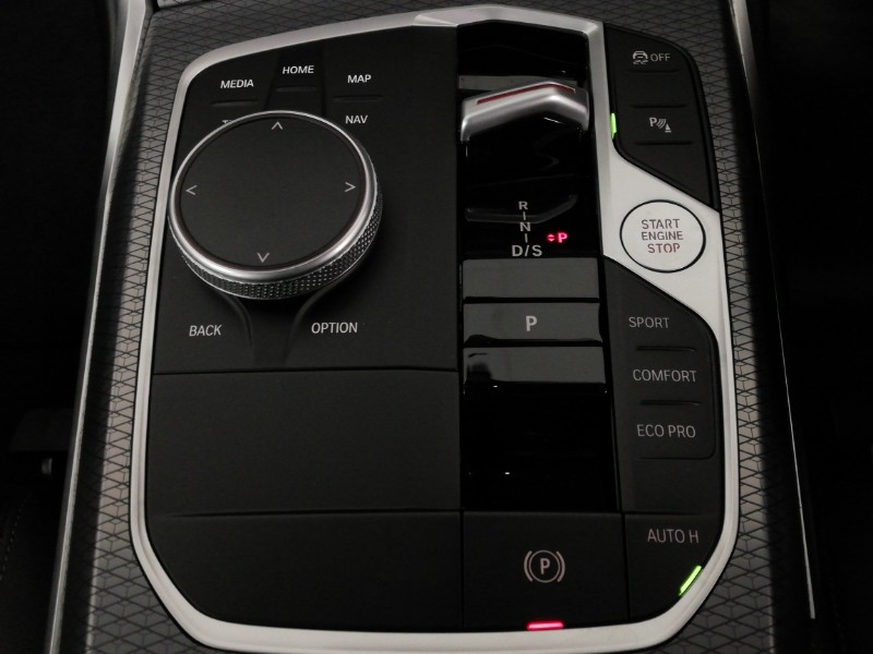 Used BMW 3 Series 2024 for sale - 76331743: Photo 19
