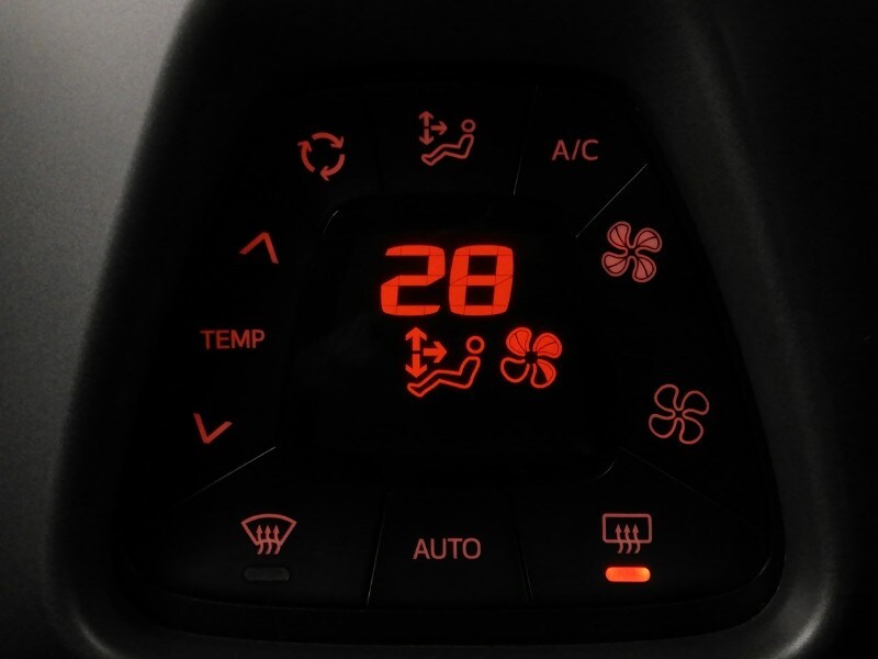 Used Toyota AYGO 2018 for sale - 77716623: Photo 16