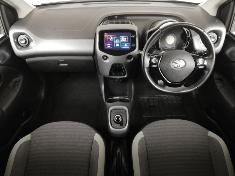 Used Toyota AYGO 2018 for sale - 77716623: Photo 2