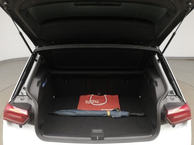 Used Volkswagen ID.3 2022 for sale - 77433015: Photo 8