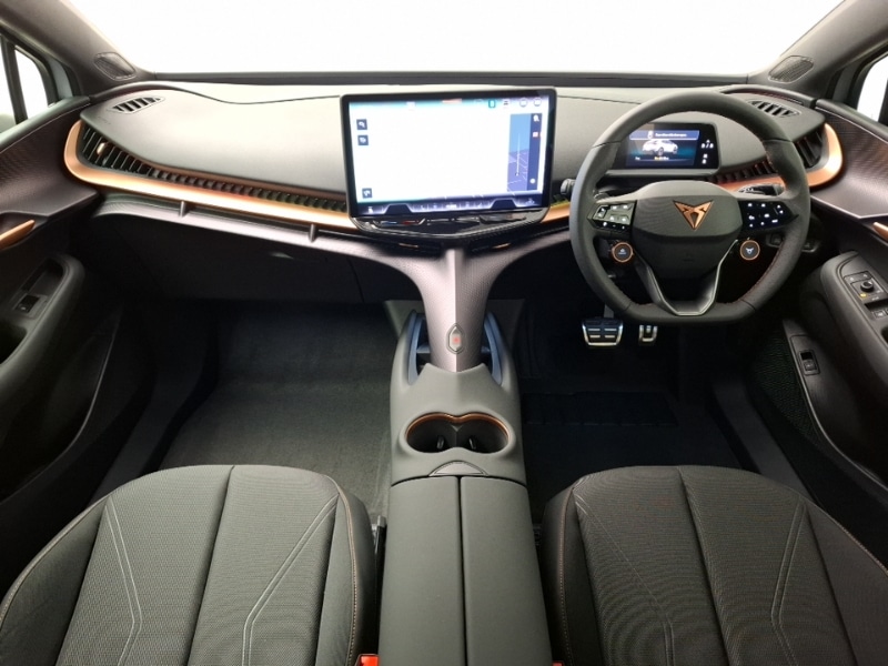 Used Cupra Tavascan 2025 for sale - 76907179: Photo 2