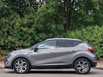Used Renault Captur 2023 for sale - 79586582: Photo