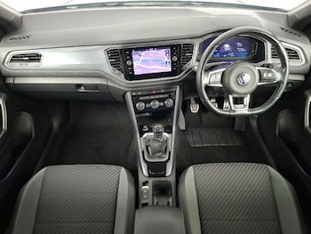 Used Volkswagen T-Roc 2020 for sale - 78876970: Photo