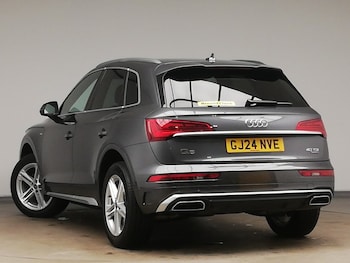 Used Audi Q5 2024 for sale - 77325213: Photo