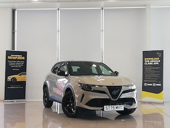 Used Alfa Romeo Junior 2025 for sale - 78821428: Photo