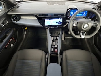Used Alfa Romeo Junior 2025 for sale - 78821428: Photo