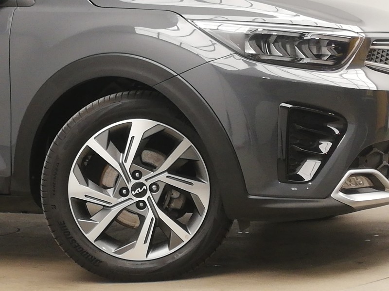 Used Kia Stonic 2022 for sale - 76643935: Photo 9