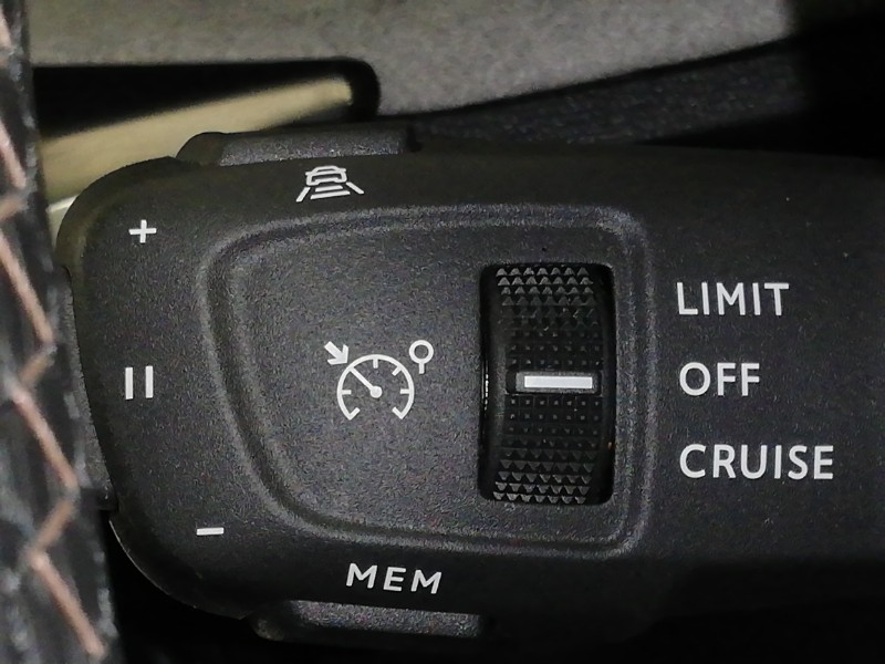 Used Peugeot 3008 2023 for sale - 75808039: Photo 19
