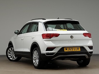 Used Volkswagen T-Roc 2020 for sale - 78327511: Photo