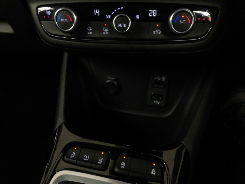 Used Vauxhall Crossland 2022 for sale - 76795450: Photo 17