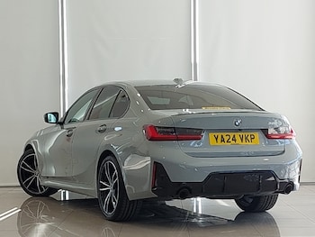 Used BMW 3 Series 2024 for sale - 77933349: Photo