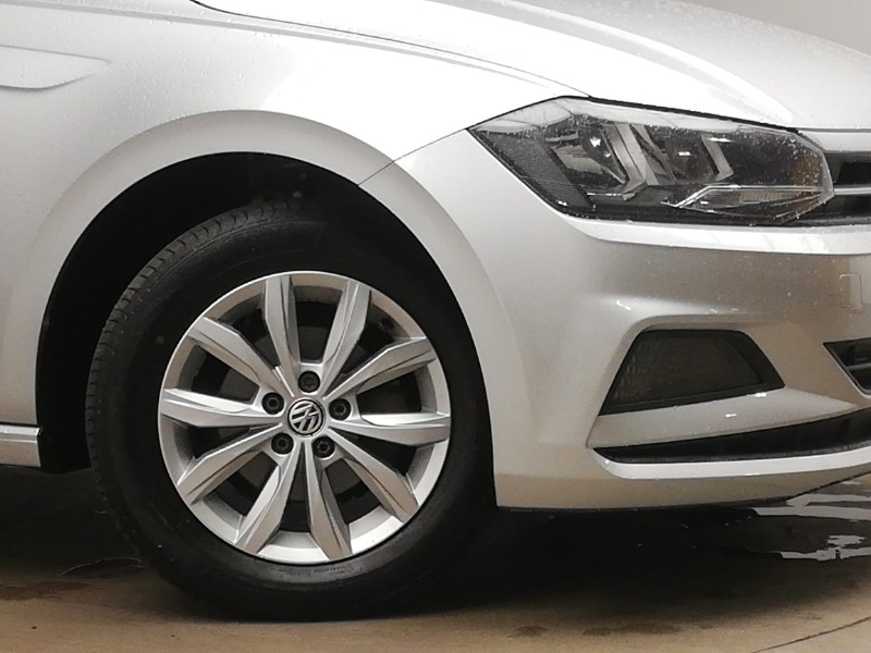 Used Volkswagen Polo 2018 for sale - 76354854: Photo 9