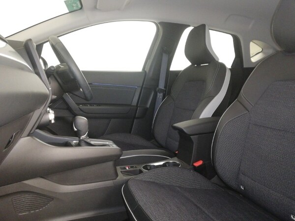 Used Renault Captur 2024 for sale - 76264685: Photo 5