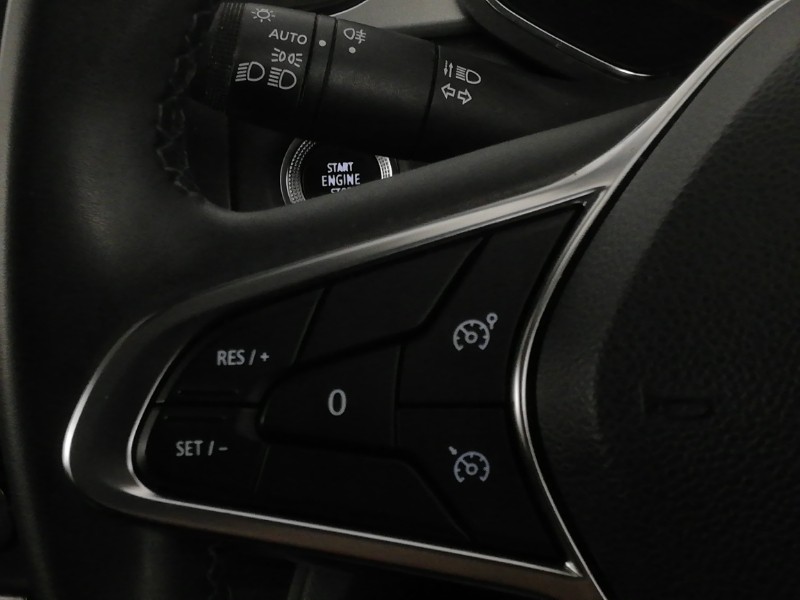 Used Renault Captur 2023 for sale - 77750983: Photo 17