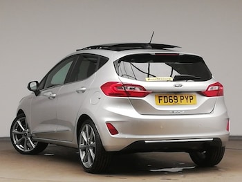 Used Ford Fiesta 2020 for sale - 76335999: Photo