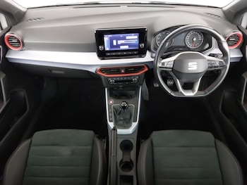 Used SEAT Arona 2023 for sale - 78327519: Photo