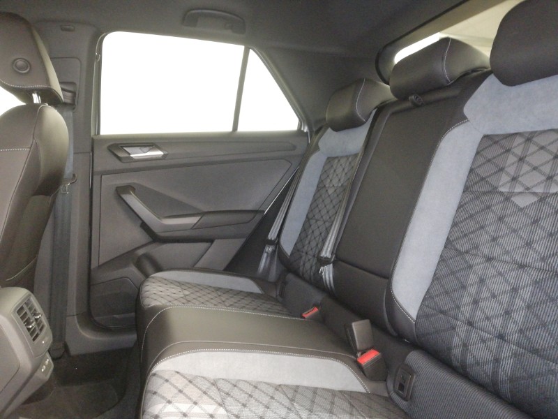 Used Volkswagen T-Roc 2025 for sale - 77047414: Photo 6