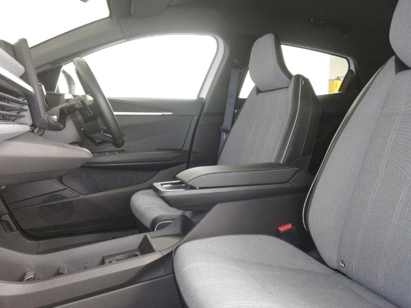 Used Renault Megane E Tech 2023 for sale - 77722039: Photo 5