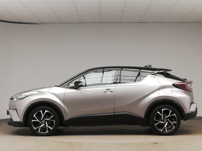 Used Toyota C-HR 2017 for sale - 76880072: Photo 4