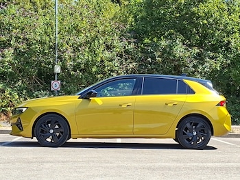Used Vauxhall Astra 2023 for sale - 79351141: Photo