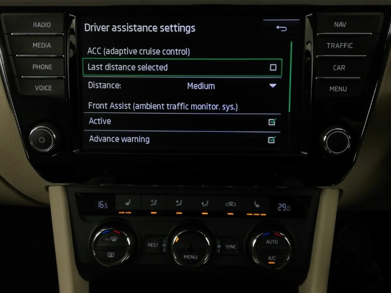 Used Skoda Superb 2016 for sale - 77338602: Photo 15