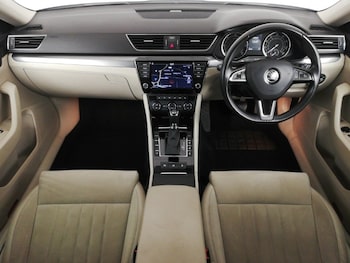 Used Skoda Superb 2016 for sale - 77338602: Photo